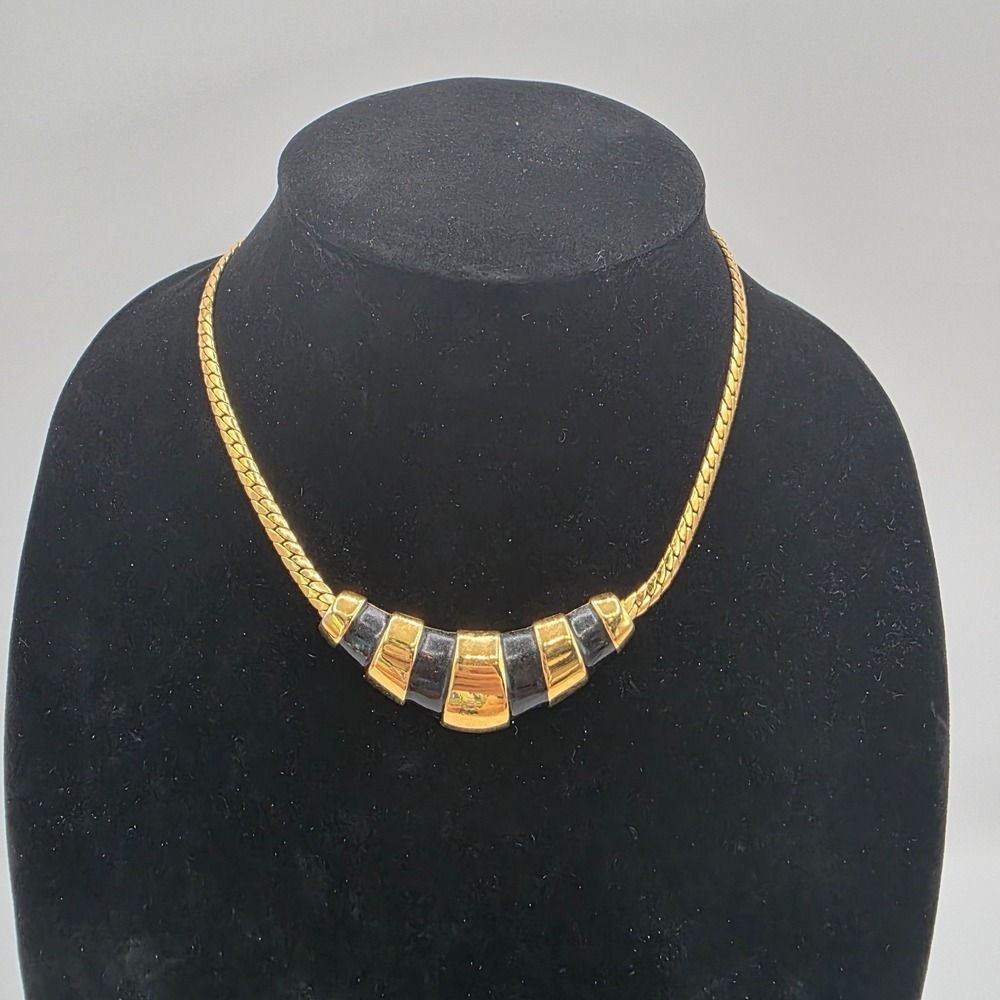 Napier Womens Gold‎ Tone Black Enamel Egyptian Style Necklace Snap Closure 14"'